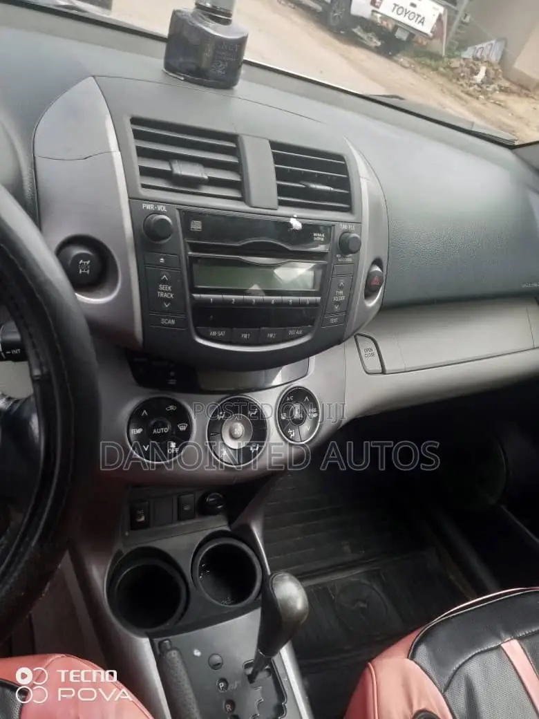 Toyota RAV4 2.5 4x4 2011