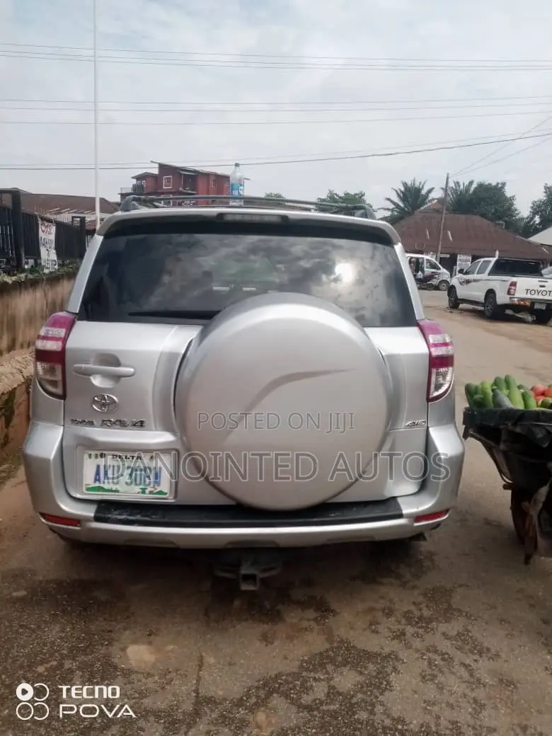 Toyota RAV4 2.5 4x4 2011