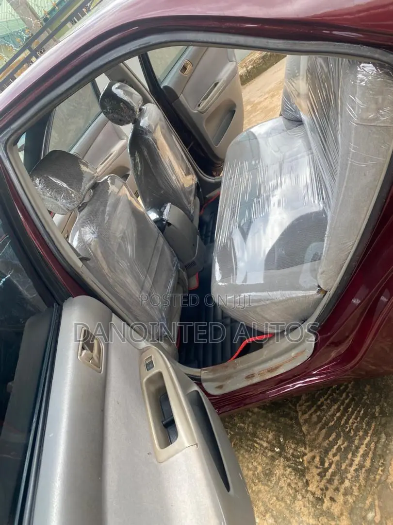 Toyota Camry LE 4dr Sedan (2.4L 4cyl 5A) 2005 Red
