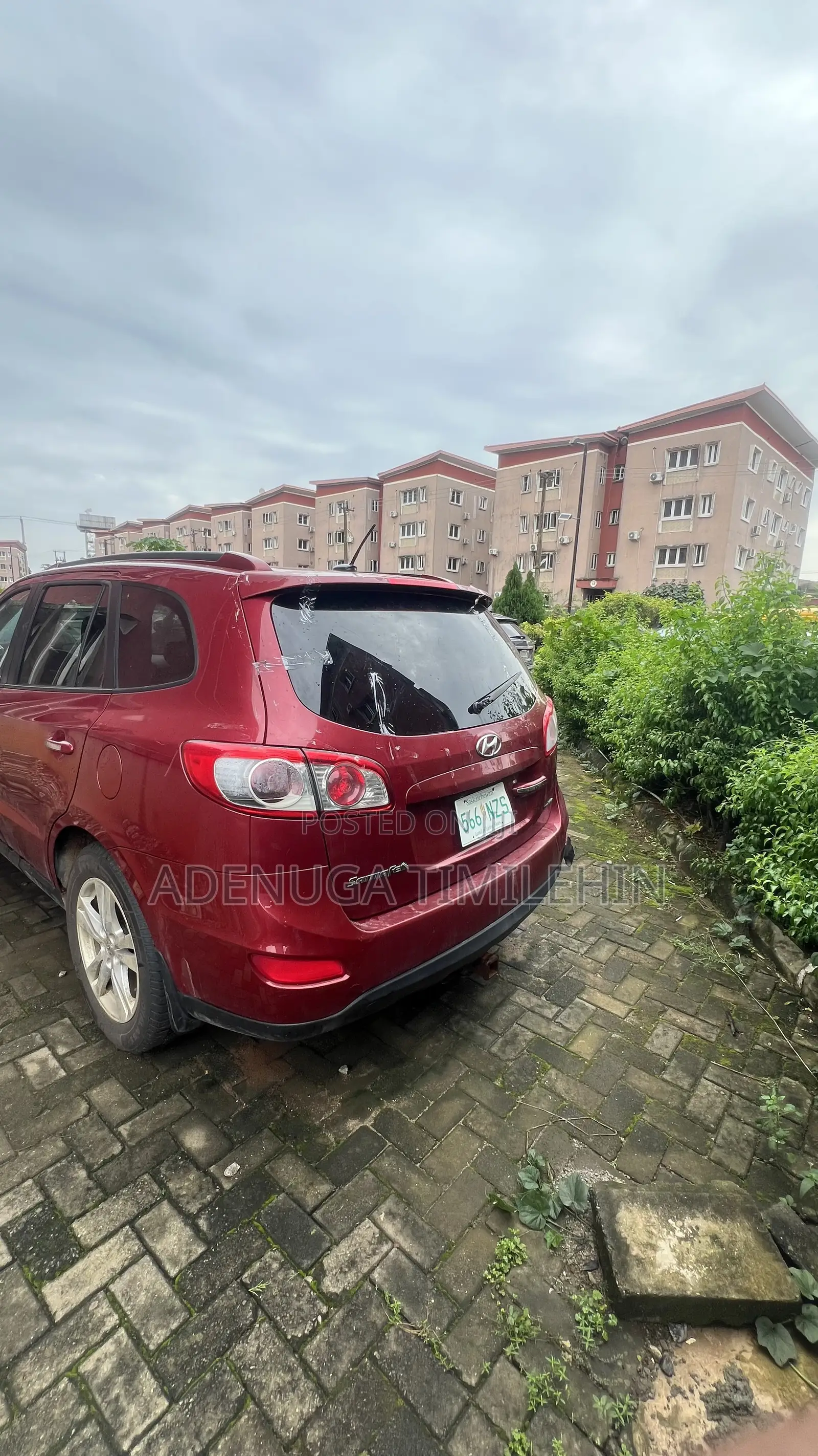Hyundai Santa Fe Limited 2012 Red