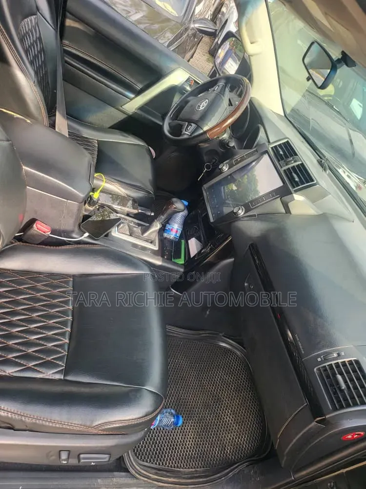 Toyota Land Cruiser Prado 2014 Black