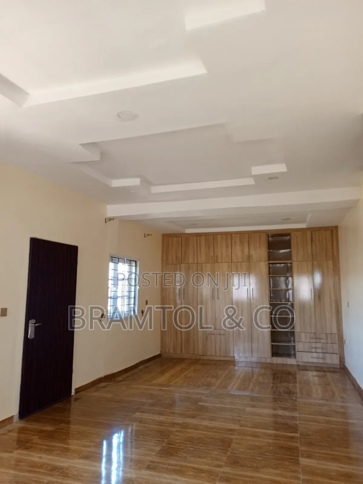 4bdrm Duplex in With 2 Bqs, Asokoro for rent