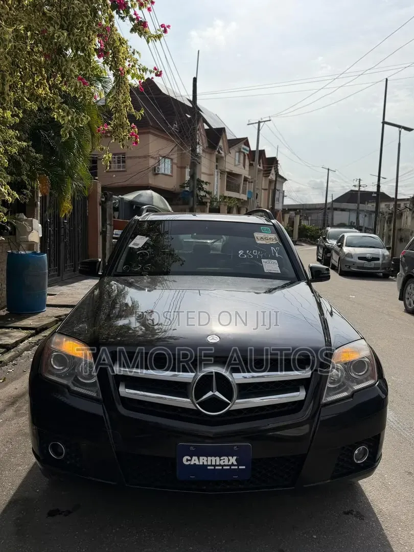Mercedes-Benz GLK-Class 2012 Black