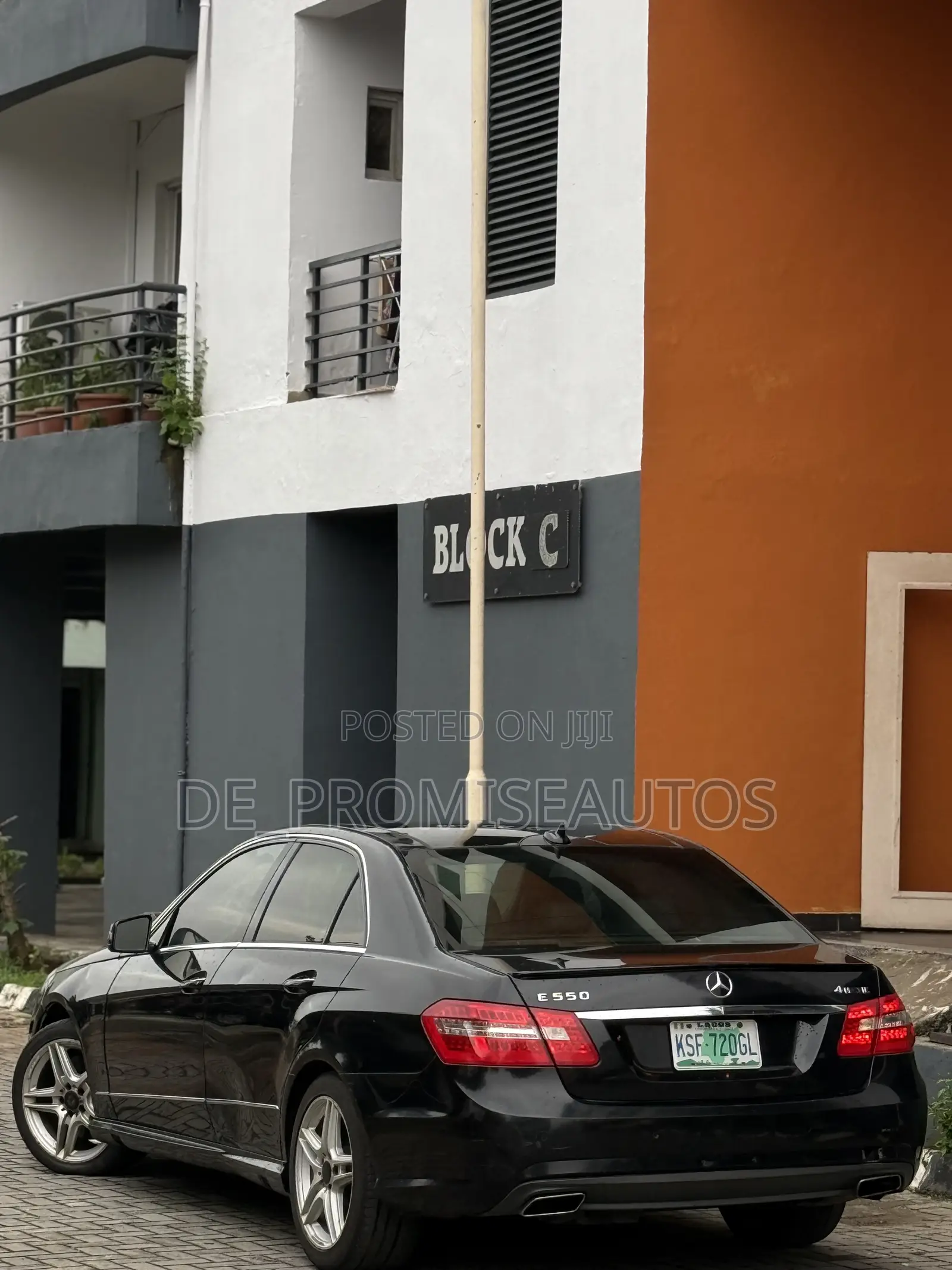 Mercedes-Benz E550 2011 Black