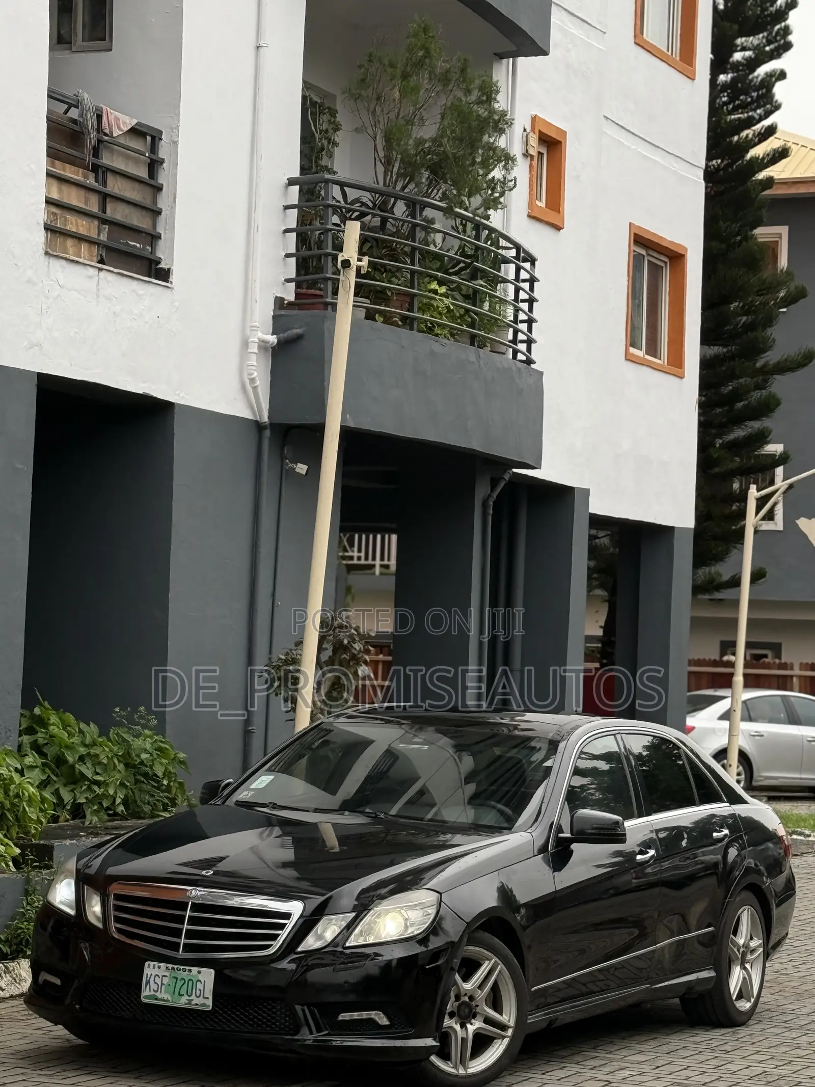 Mercedes-Benz E550 2011 Black