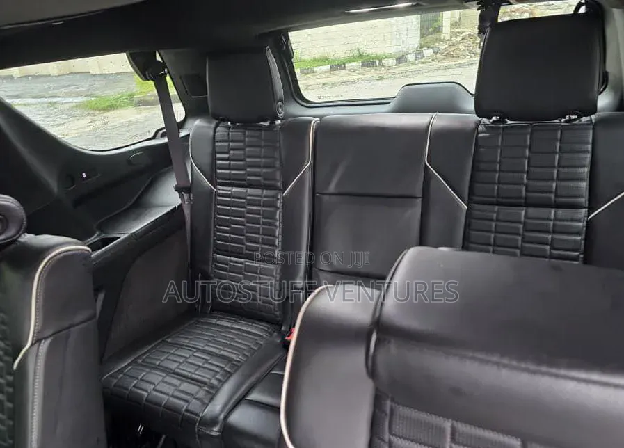 Cadillac Escalade ESV 2024 White