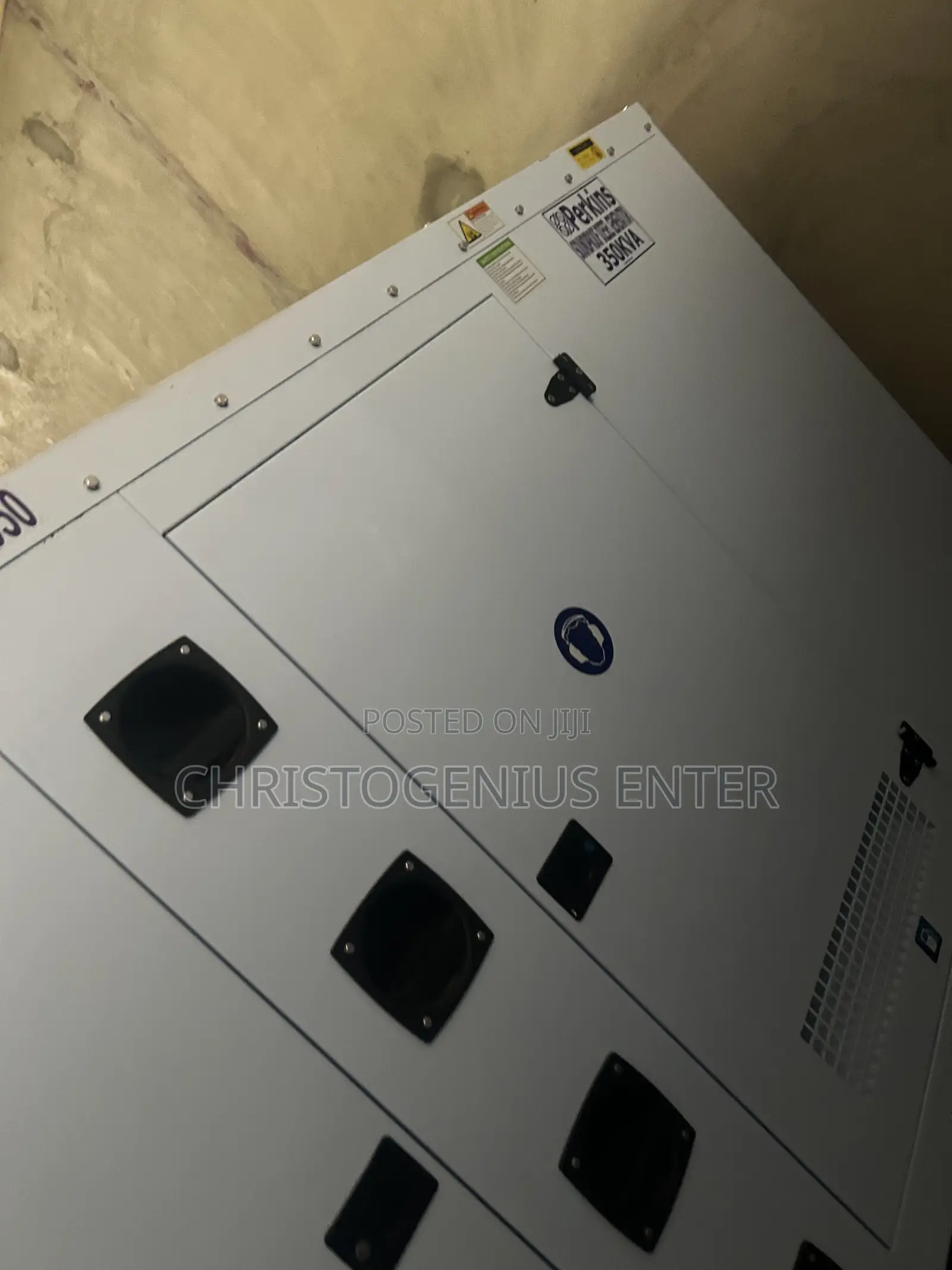 350kva Perkins Soundproof Generators Set