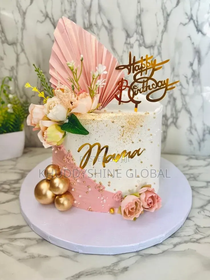 Peach Color's Birthday Cakes