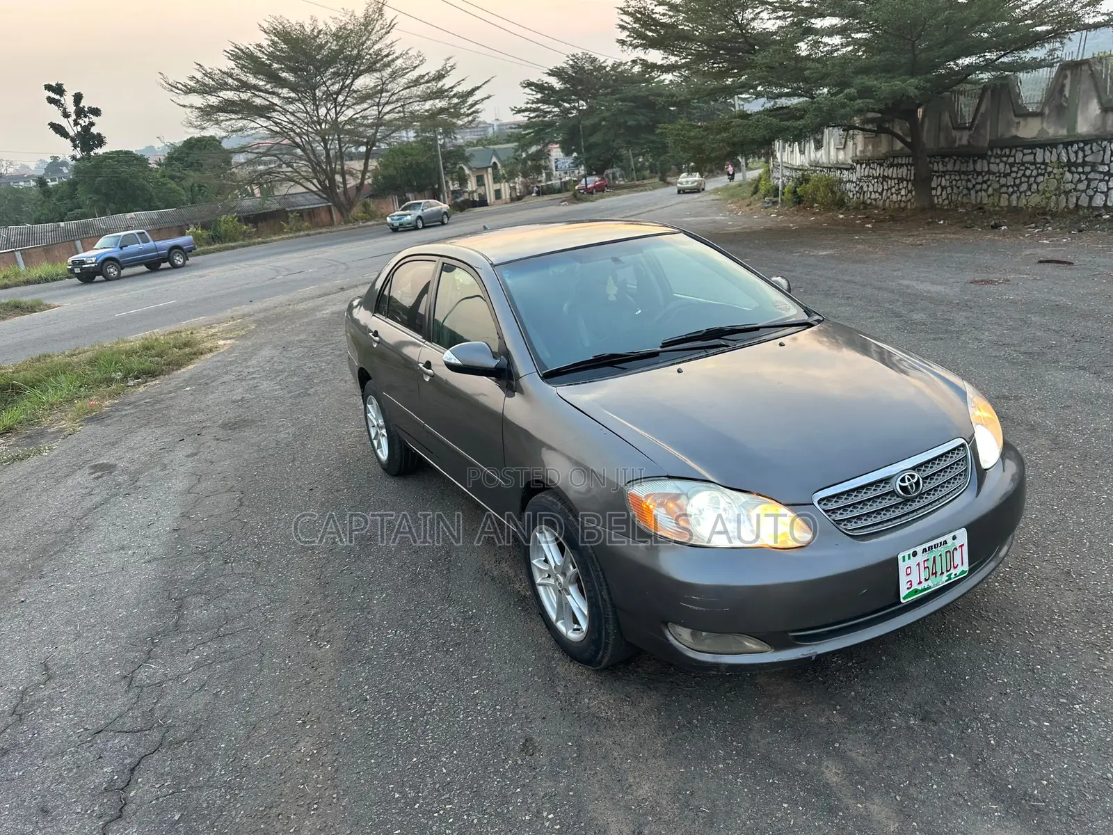 Toyota Corolla LE 2005 Gray