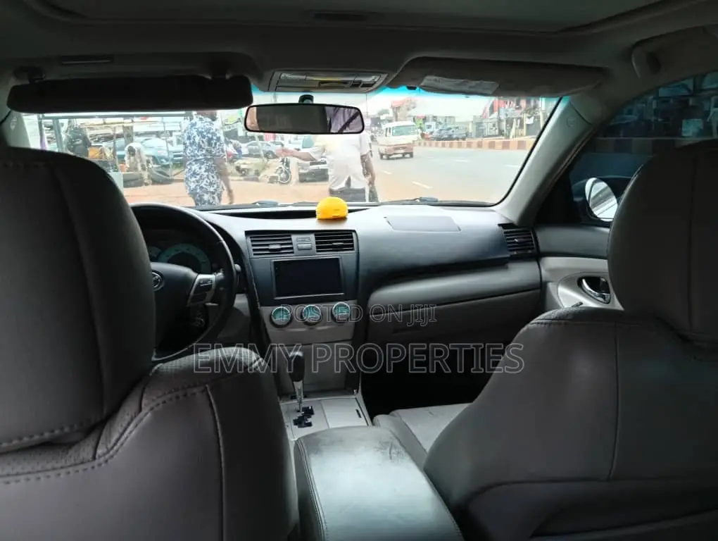 Toyota Camry SE 4dr Sedan (2.4L 4cyl 5A) 2008 Silver