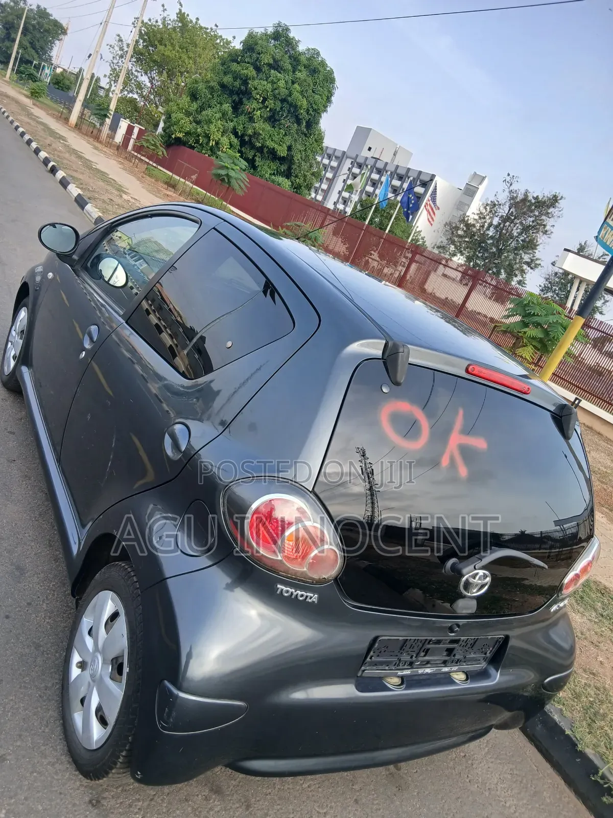 Toyota Aygo 2012 Gray