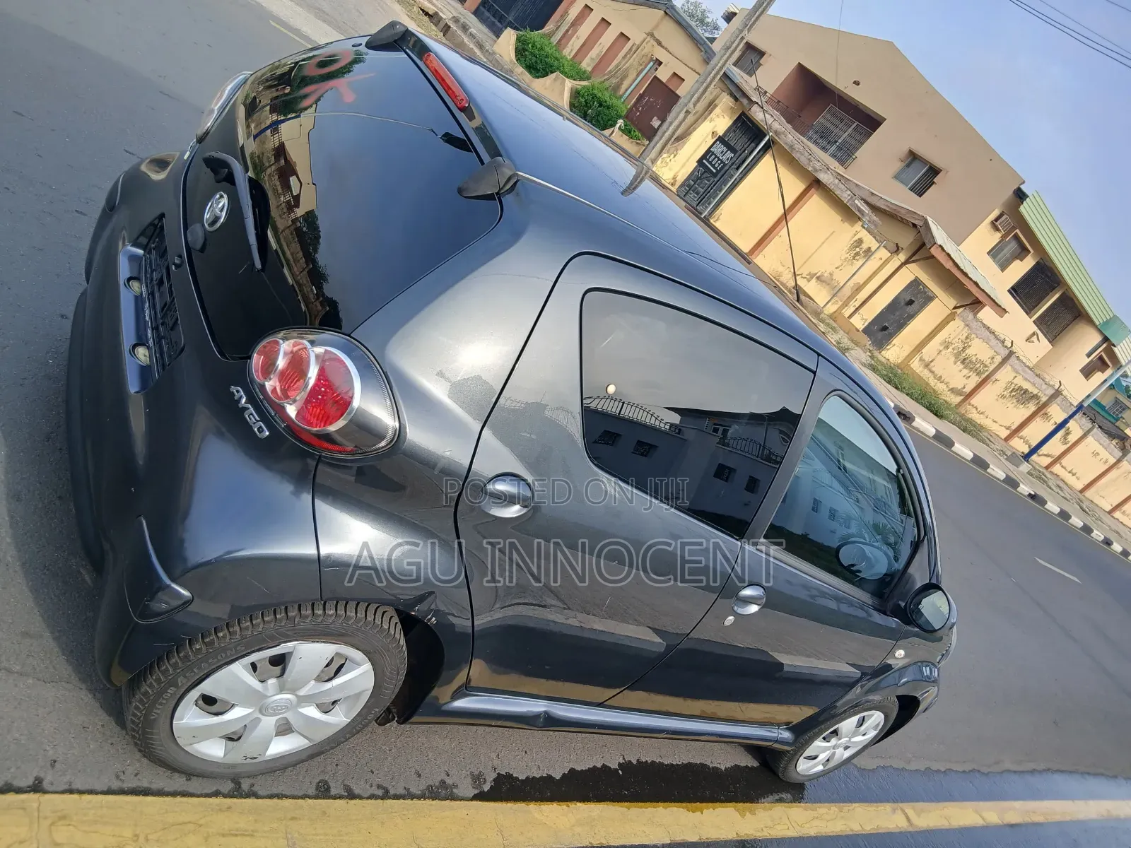 Toyota Aygo 2012 Gray