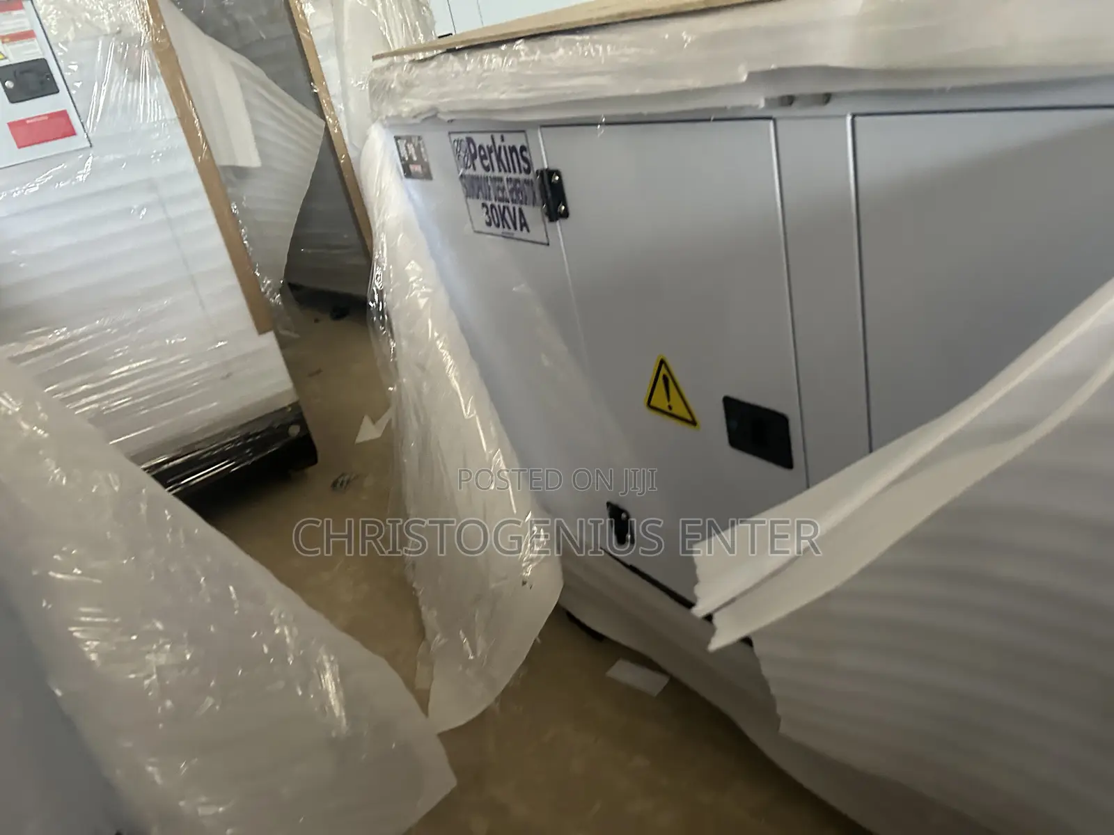 30kva Perkins Soundproof Generator Set