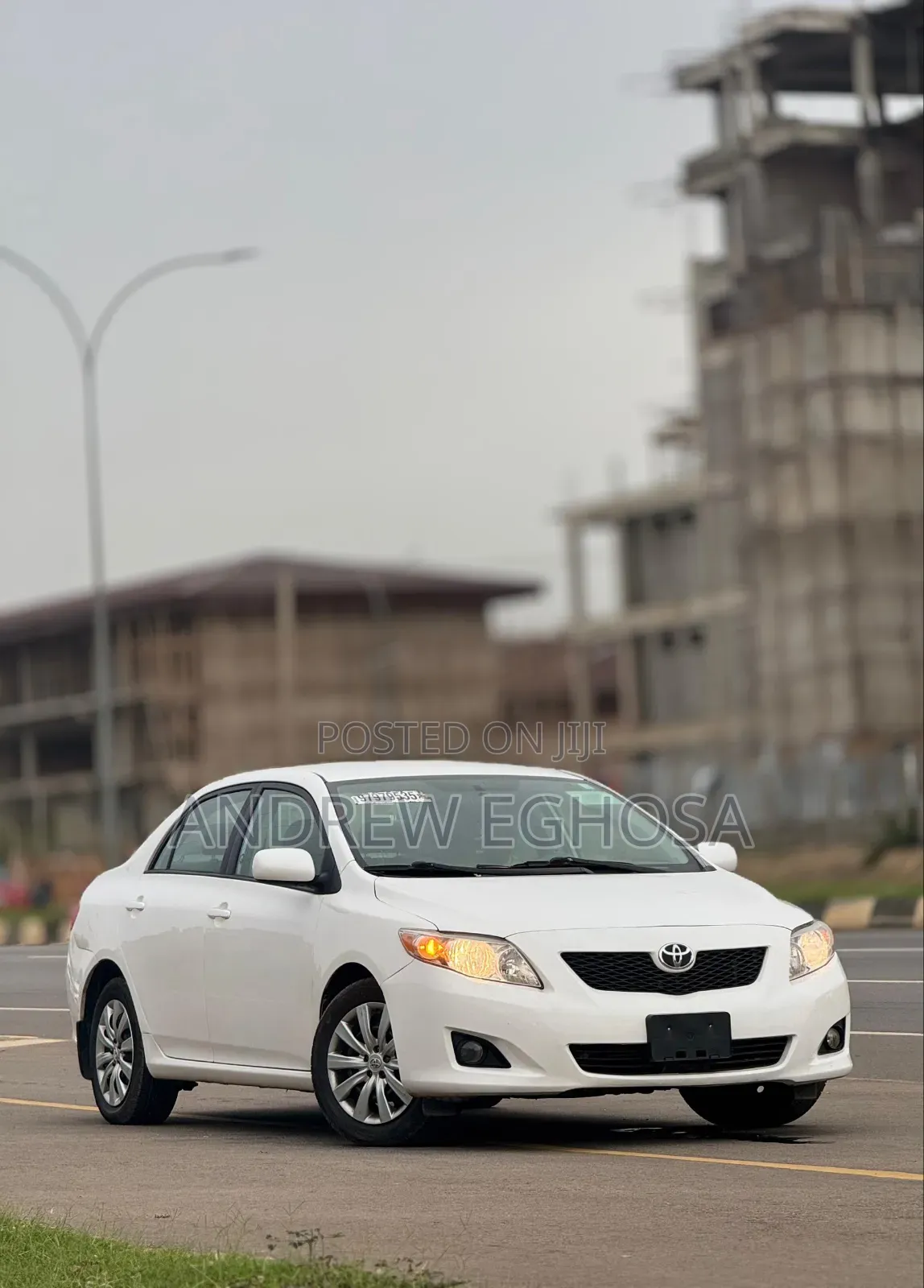 Toyota Corolla 2010 White