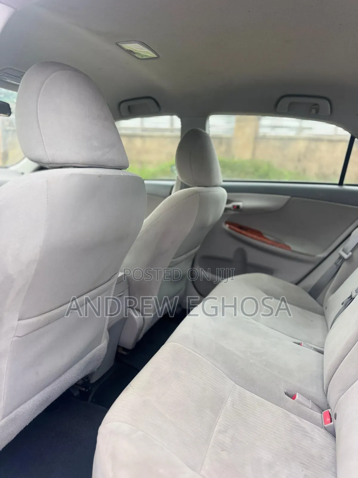 Toyota Corolla 2010 White