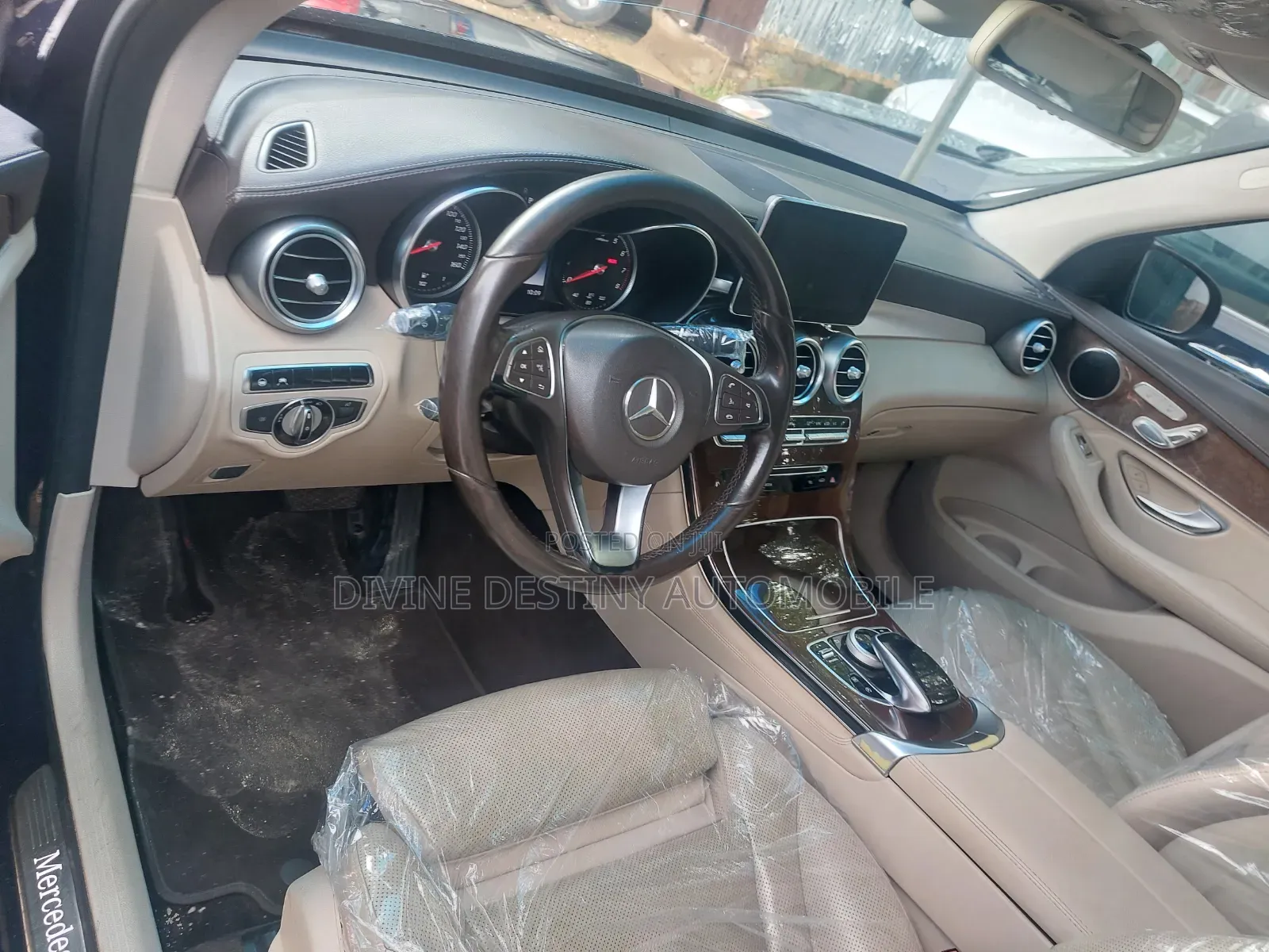 Mercedes-Benz GLC-Class 2016 Blue