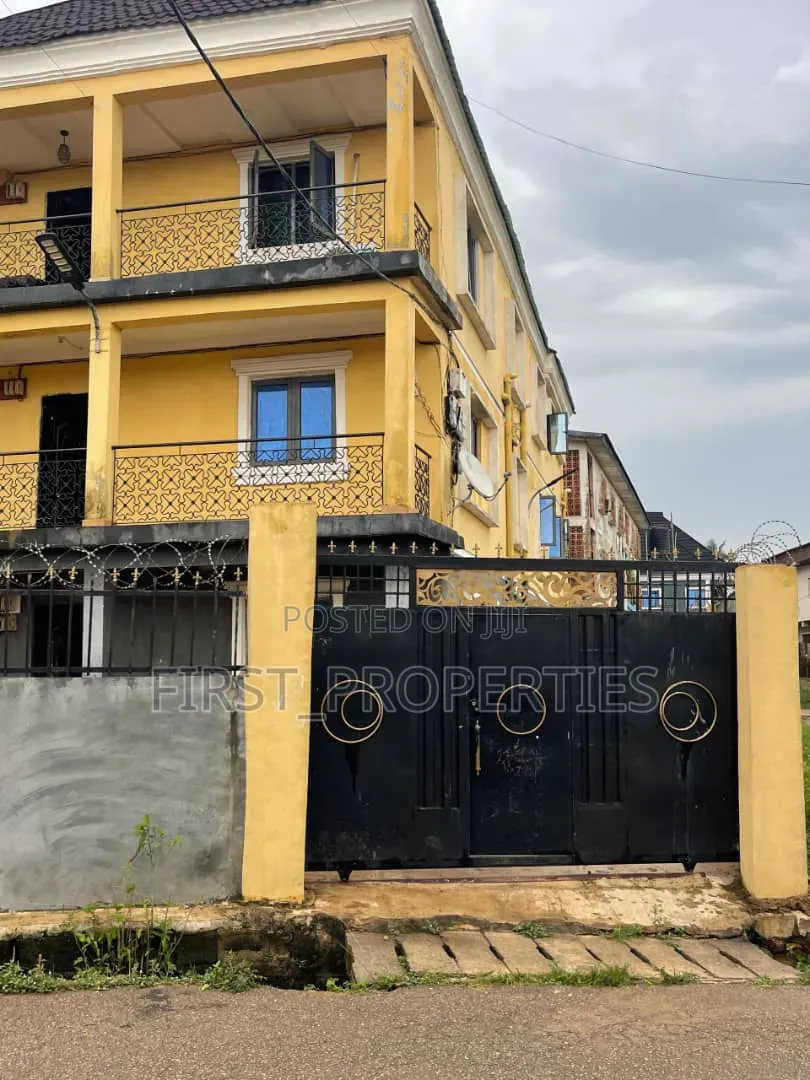 Furnished 18bdrm Block of Flats in Mokola Ibadan for sale