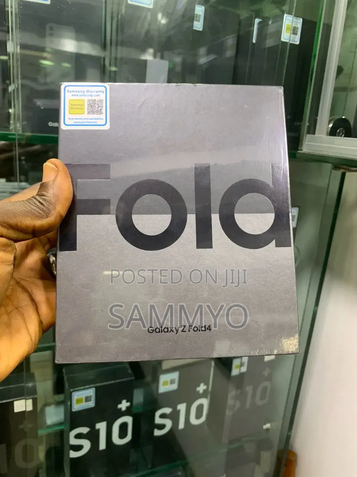 New Samsung Galaxy Z Fold4 256 GB Black