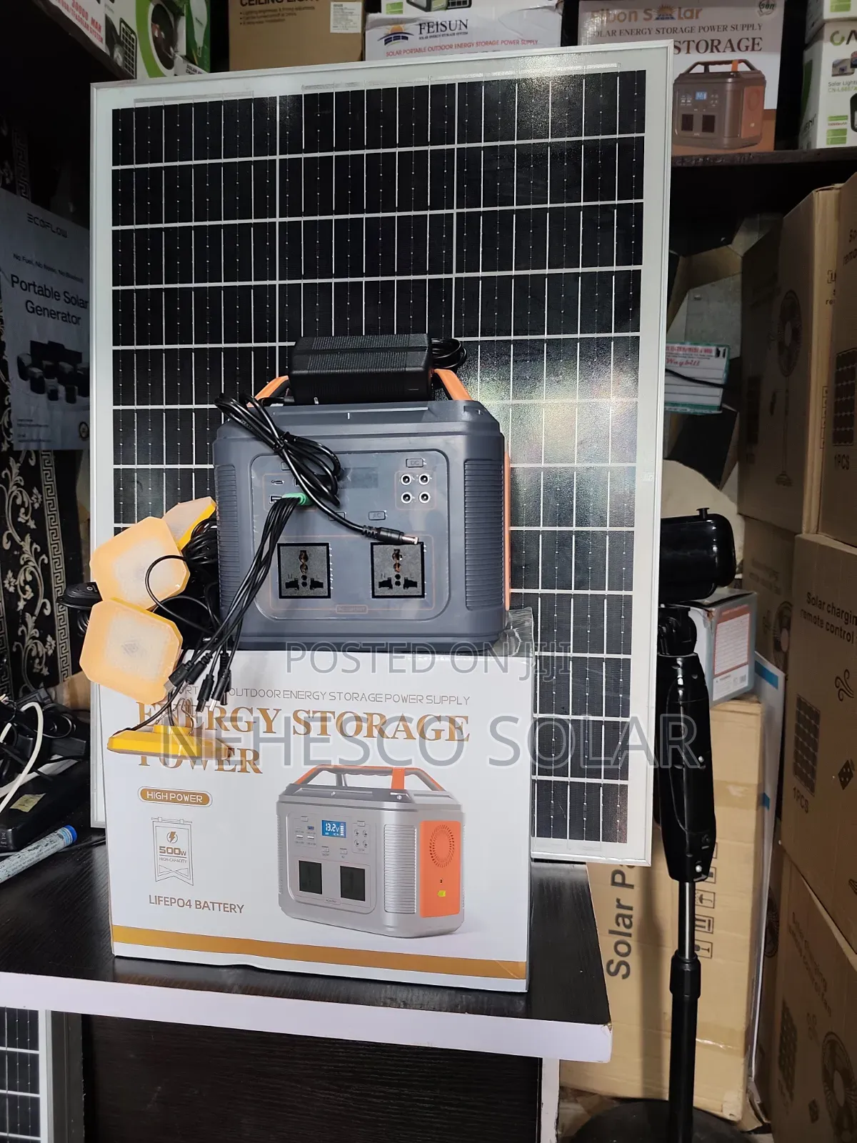 Powerful Solar Generator With Long-Lasting Lithium Battery