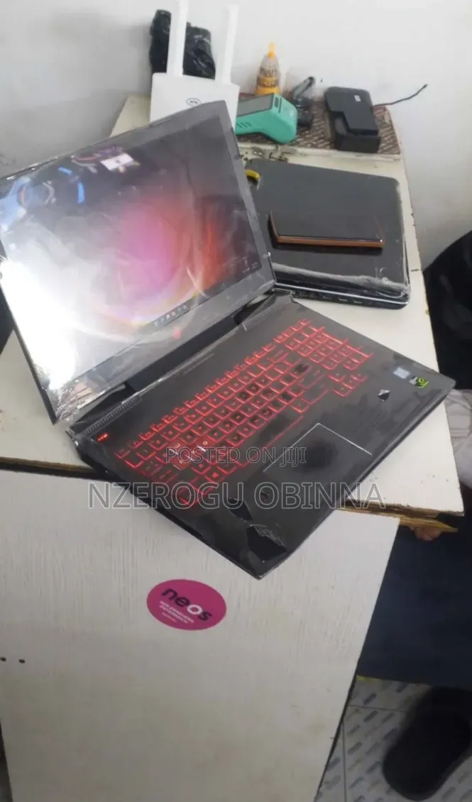 New Laptop HP Omen 15-ce0xx 8GB Intel Core i5 HDD+SSD 1T