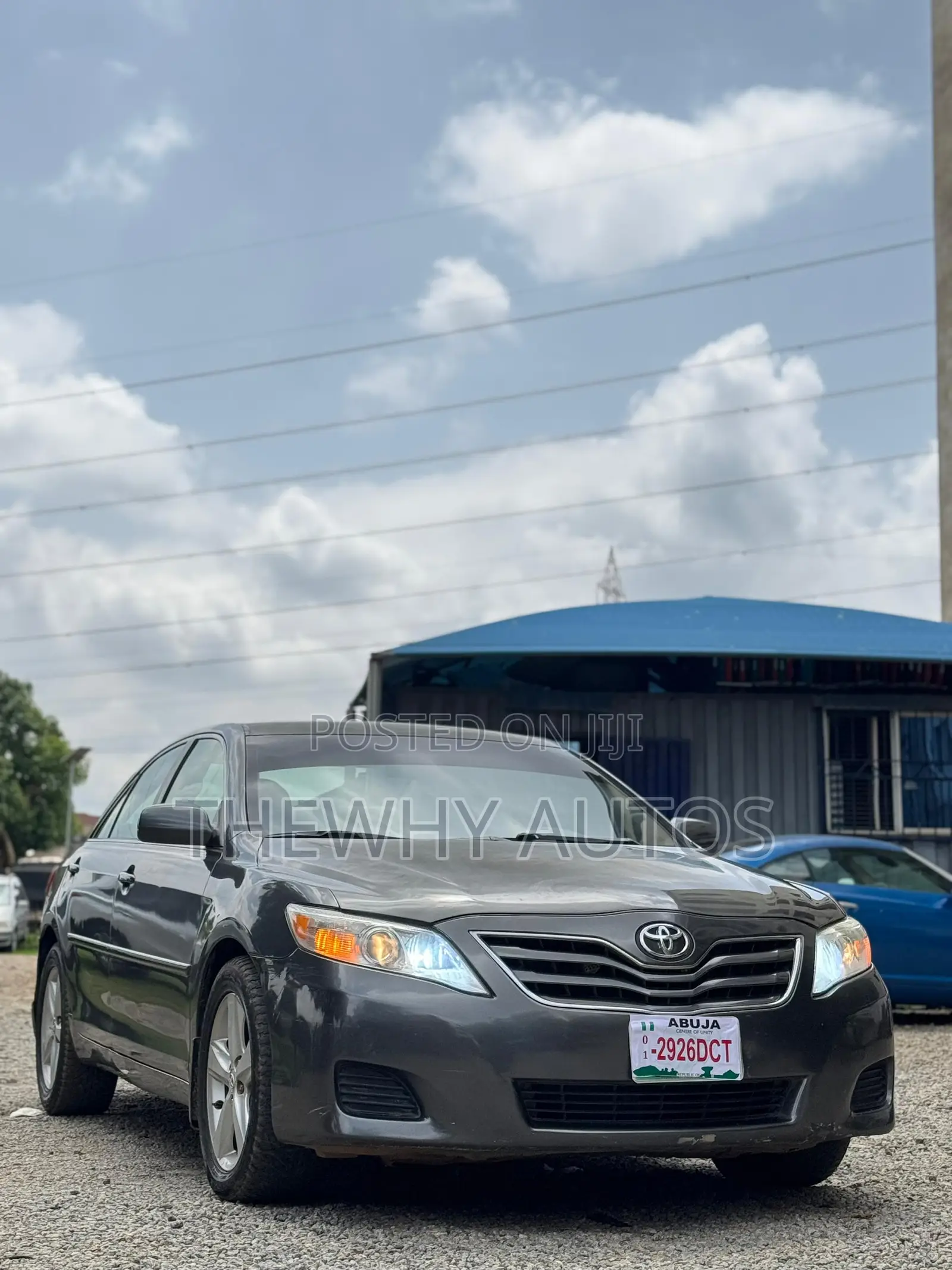 Toyota Camry LE 4dr Sedan (2.5L 4cyl 6AM) 2010 Gray