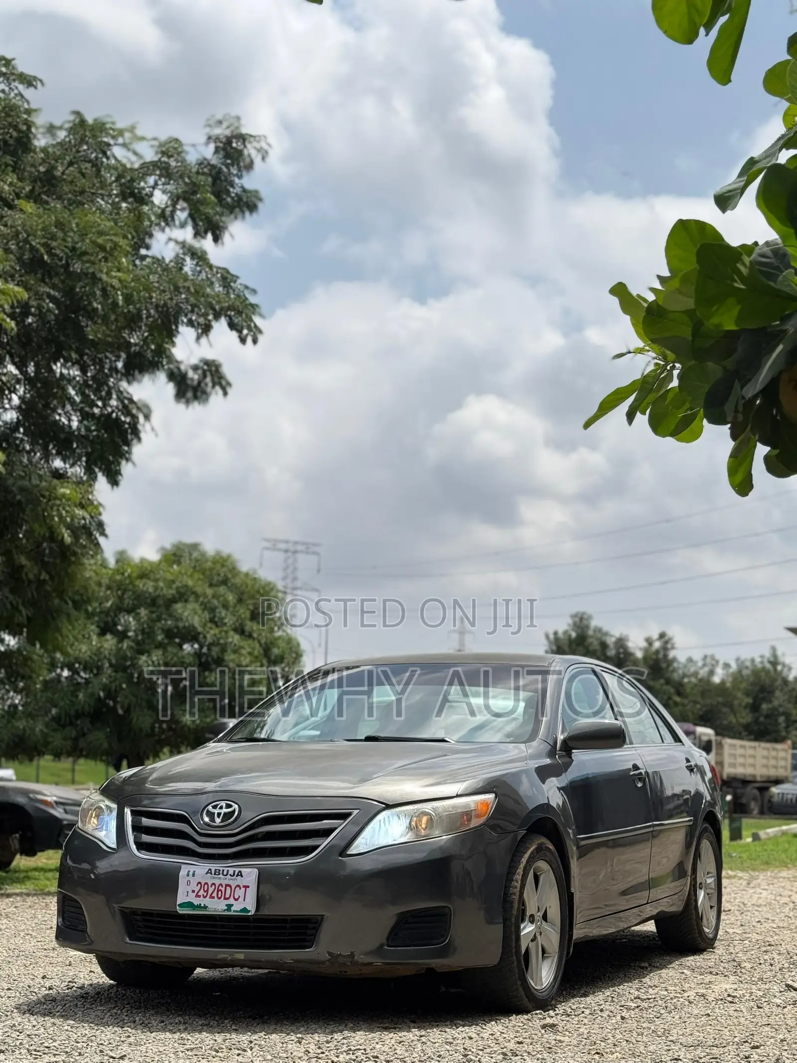 Toyota Camry LE 4dr Sedan (2.5L 4cyl 6AM) 2010 Gray