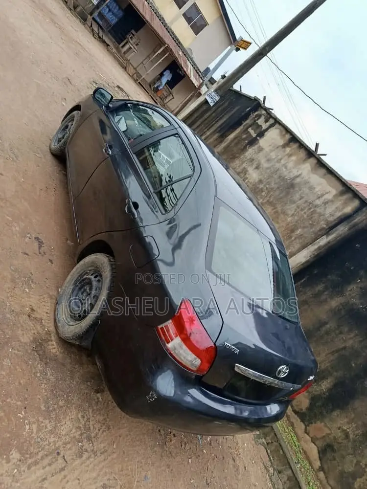 Toyota Yaris 1.5 Sedan 2008 Blue