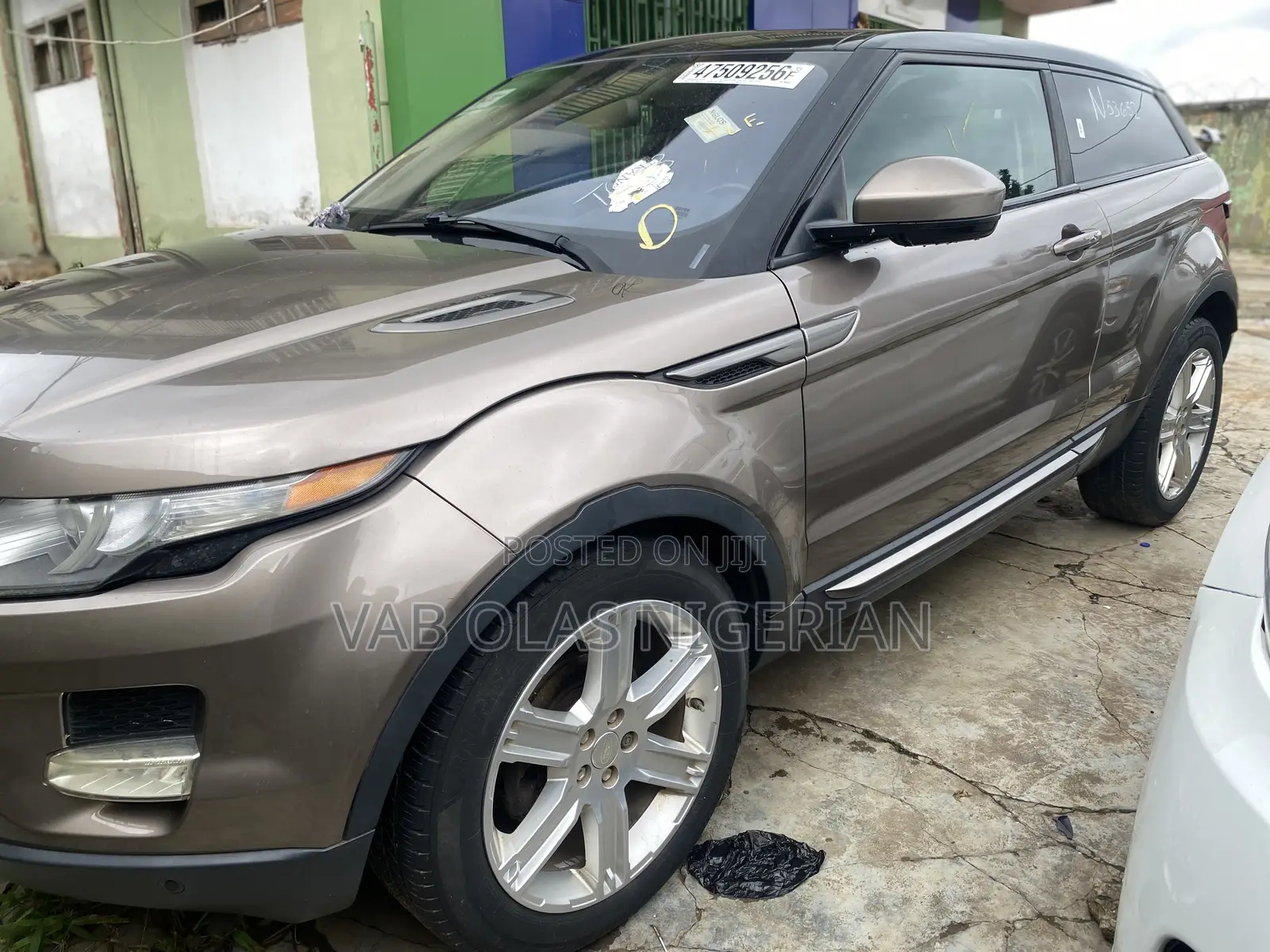 Land Rover Range Rover Evoque Prestige 4dr SUV AWD (2.0L 4cyl Turbo 9A)