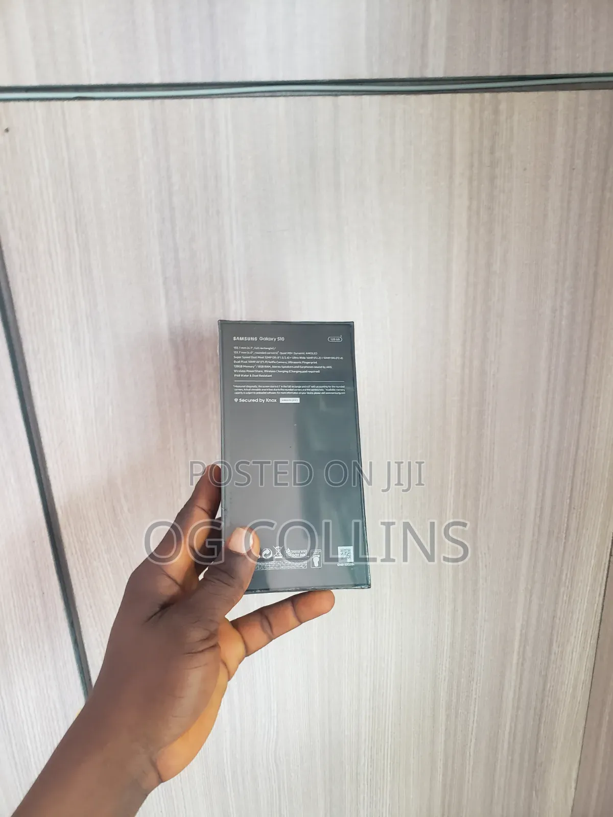 New Samsung Galaxy S10 128 GB Black