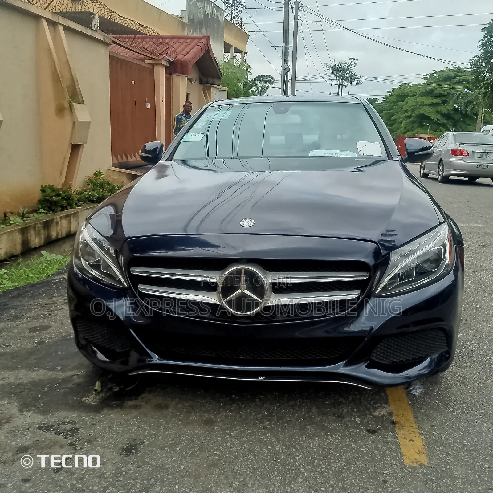 Mercedes-Benz C300 2015 Blue