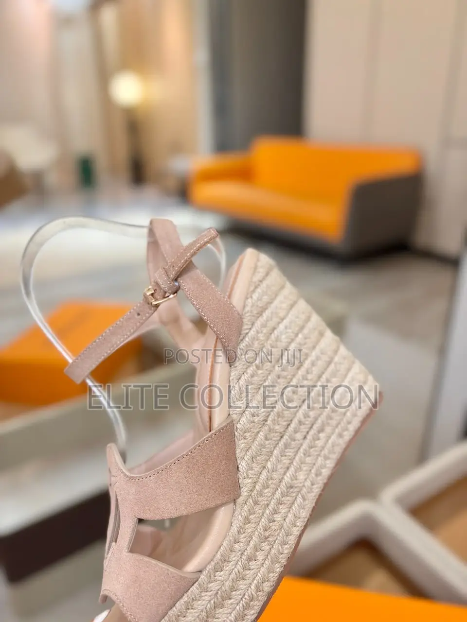 High Quality Louis Vuitton Wedge Sandals Size 38-42.