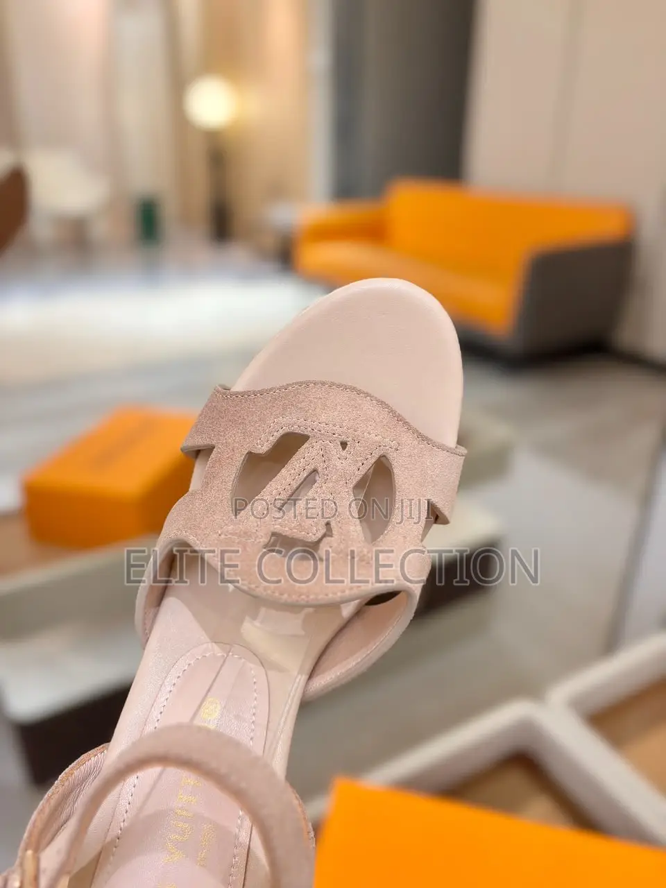 High Quality Louis Vuitton Wedge Sandals Size 38-42.