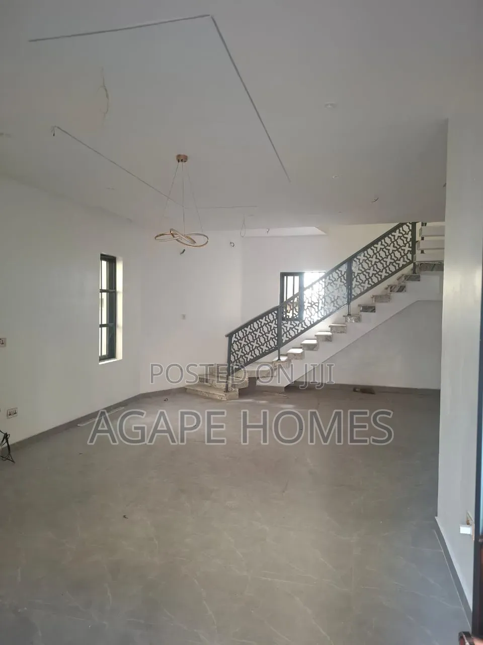 4bdrm Duplex in Magodo Shangisha Gra for rent