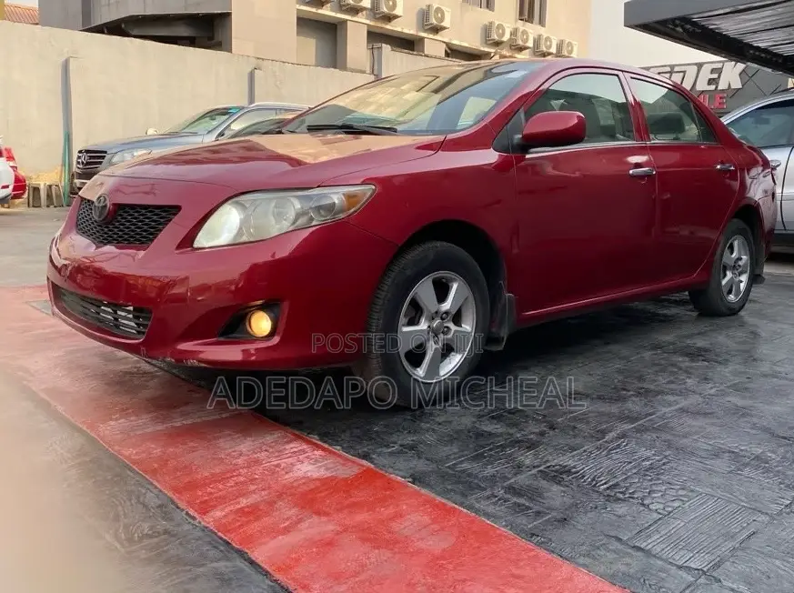 Toyota Corolla LE 4dr Sedan (1.8L 4cyl 4A) 2010 Red