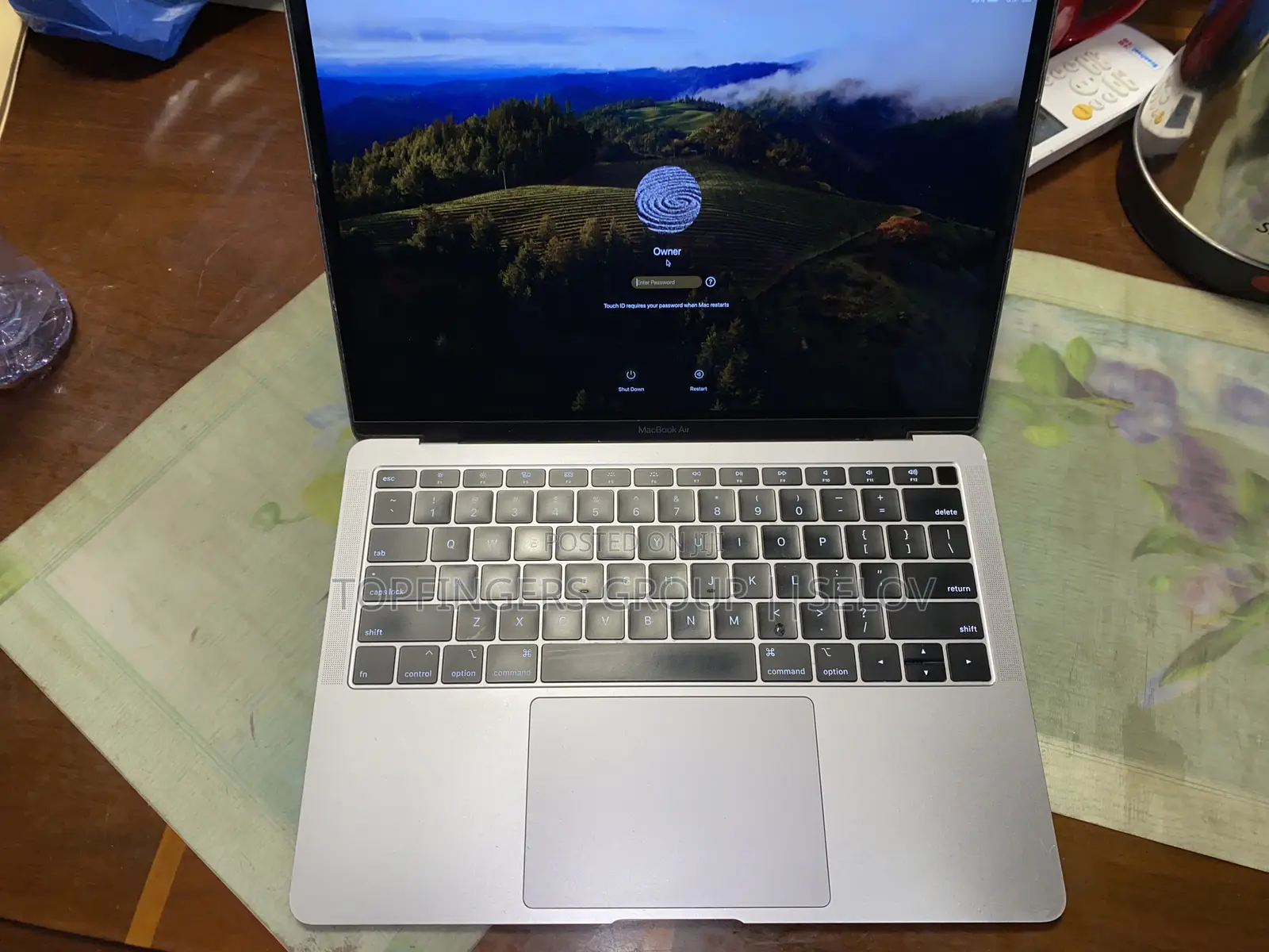 Laptop Apple MacBook Air 2018 8GB Intel Core i5 SSD 256GB