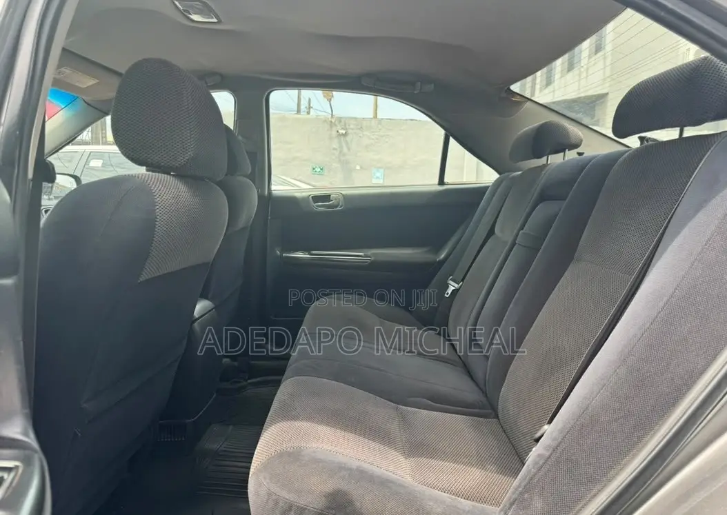 Toyota Camry SE 4rd Sedan (2.4L 4cyl 5M) 2004 Gray
