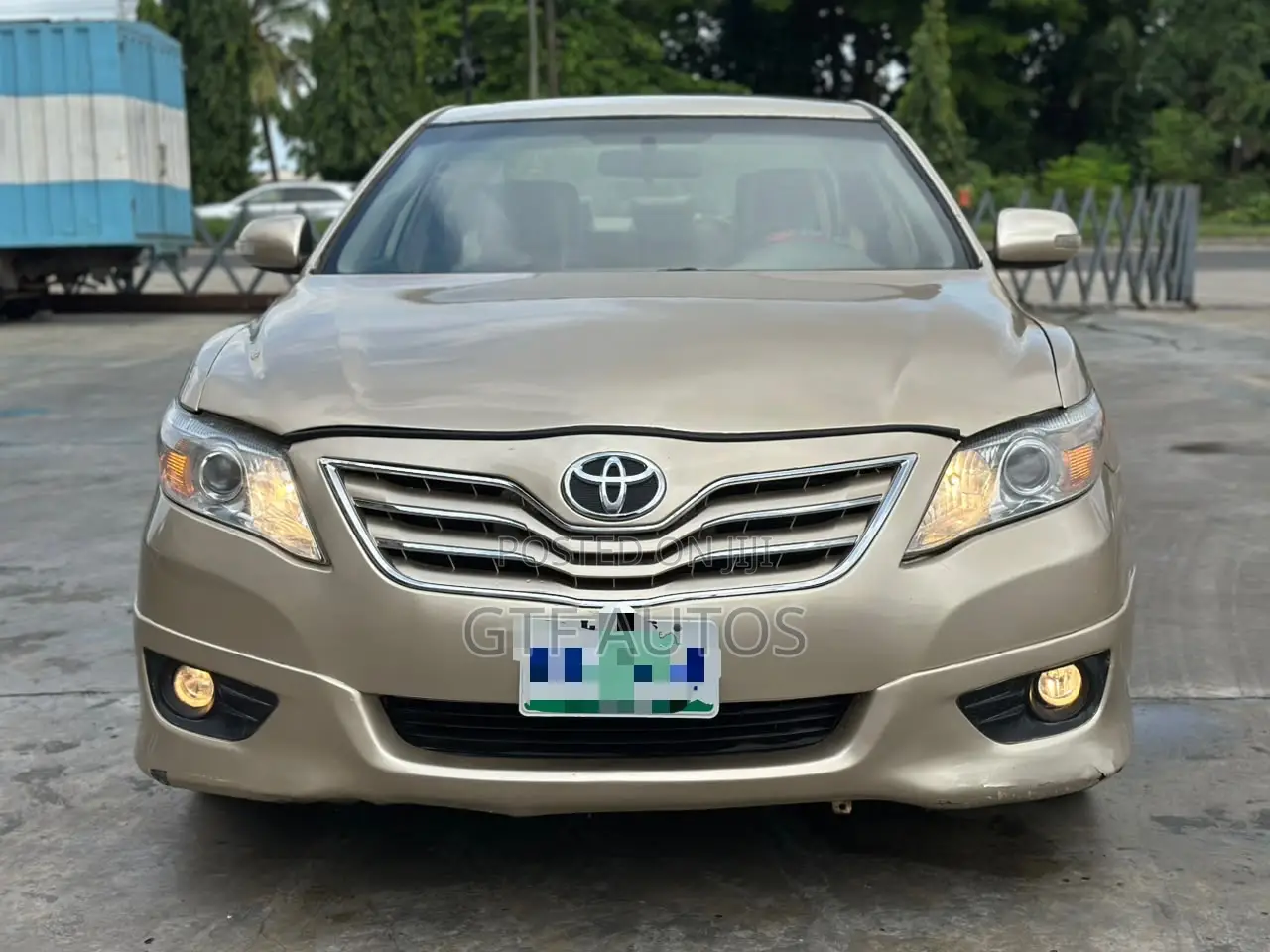 Toyota Camry LE 4dr Sedan (2.4L 4cyl 5A) 2008 Gold