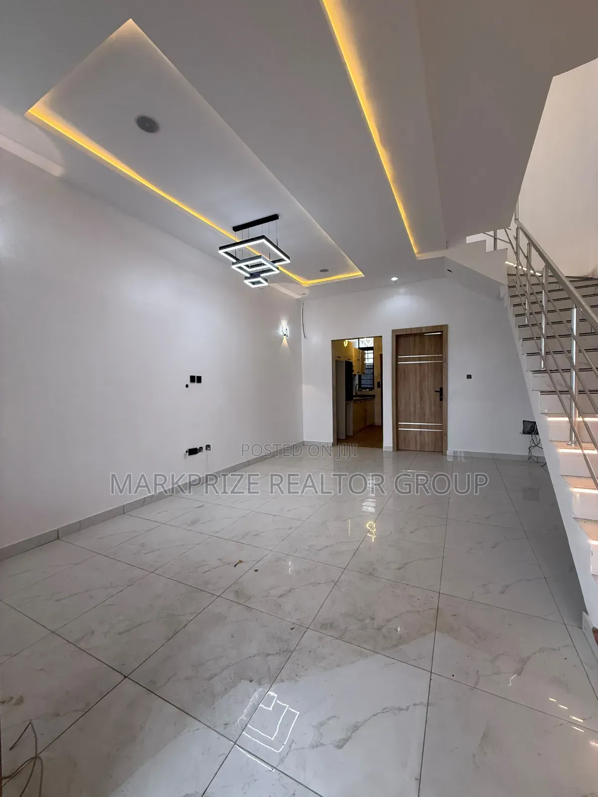 4bdrm Duplex in Chevron Lekki for sale
