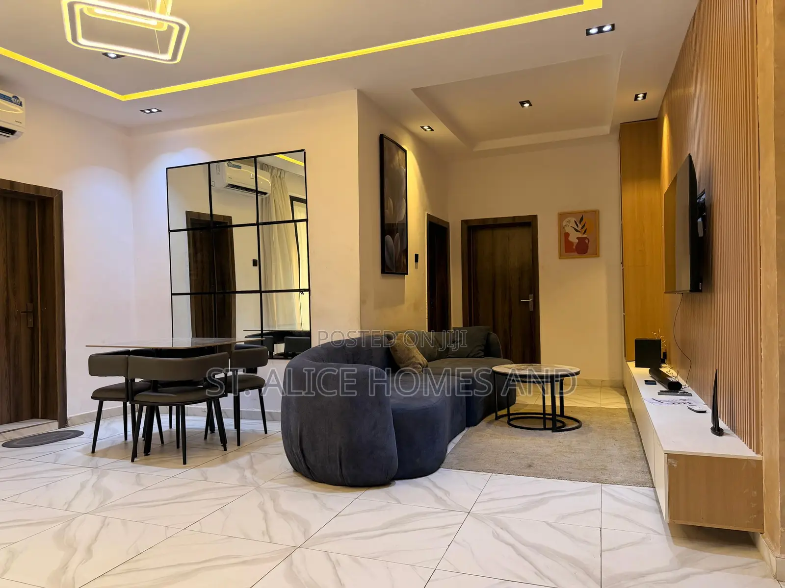 L&L Urban Suites Us32 2 Bedrooms Apartment In Surulere, Lagos