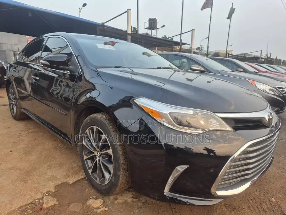 Toyota Avalon 2016 Black