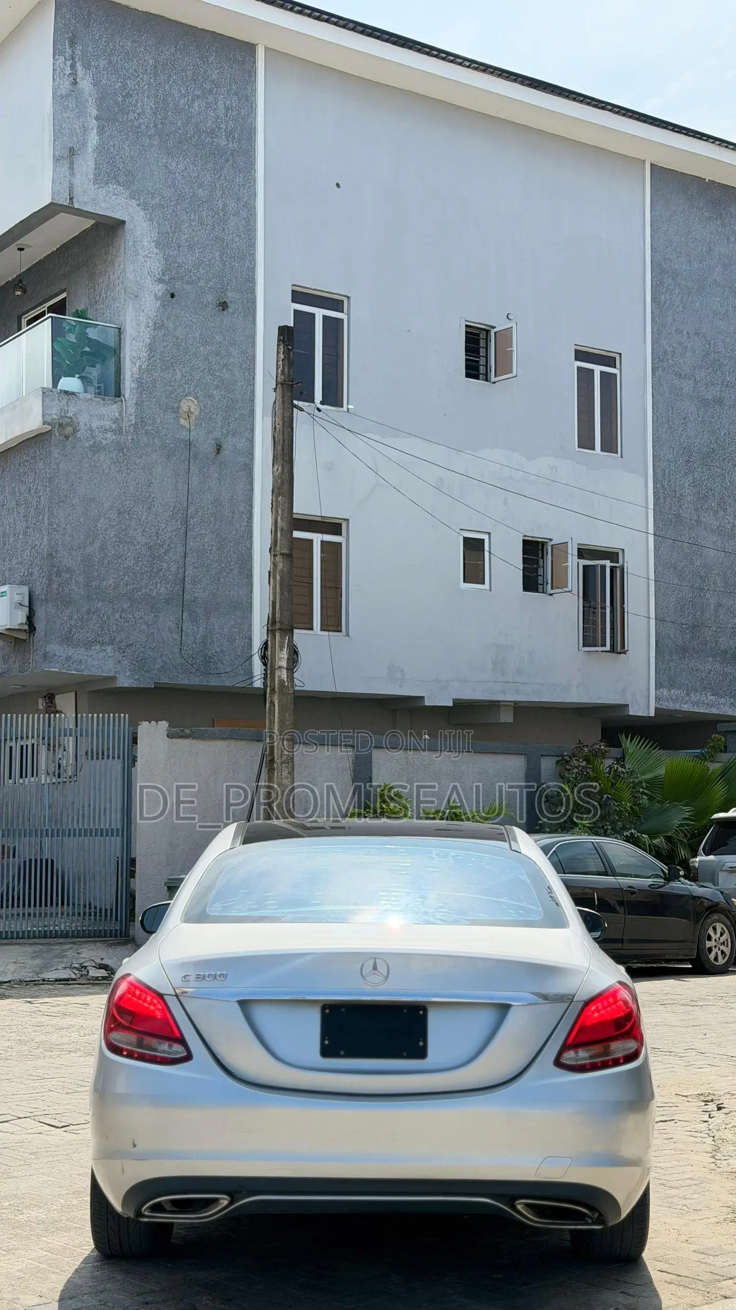 Mercedes-Benz C300 2015 Silver