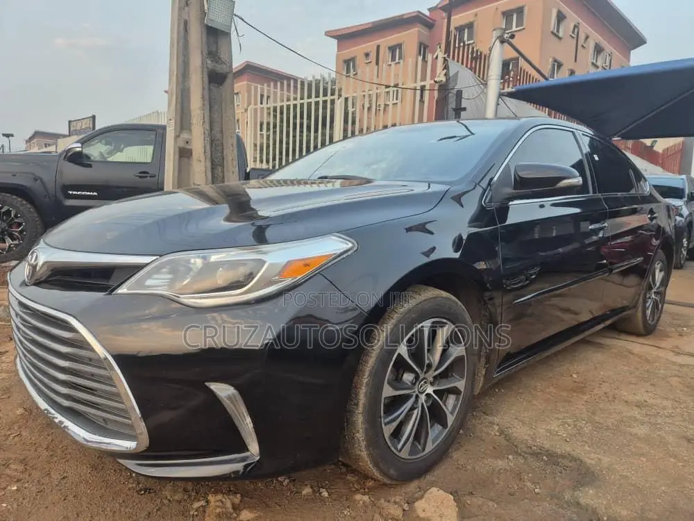 Toyota Avalon 2016 Black