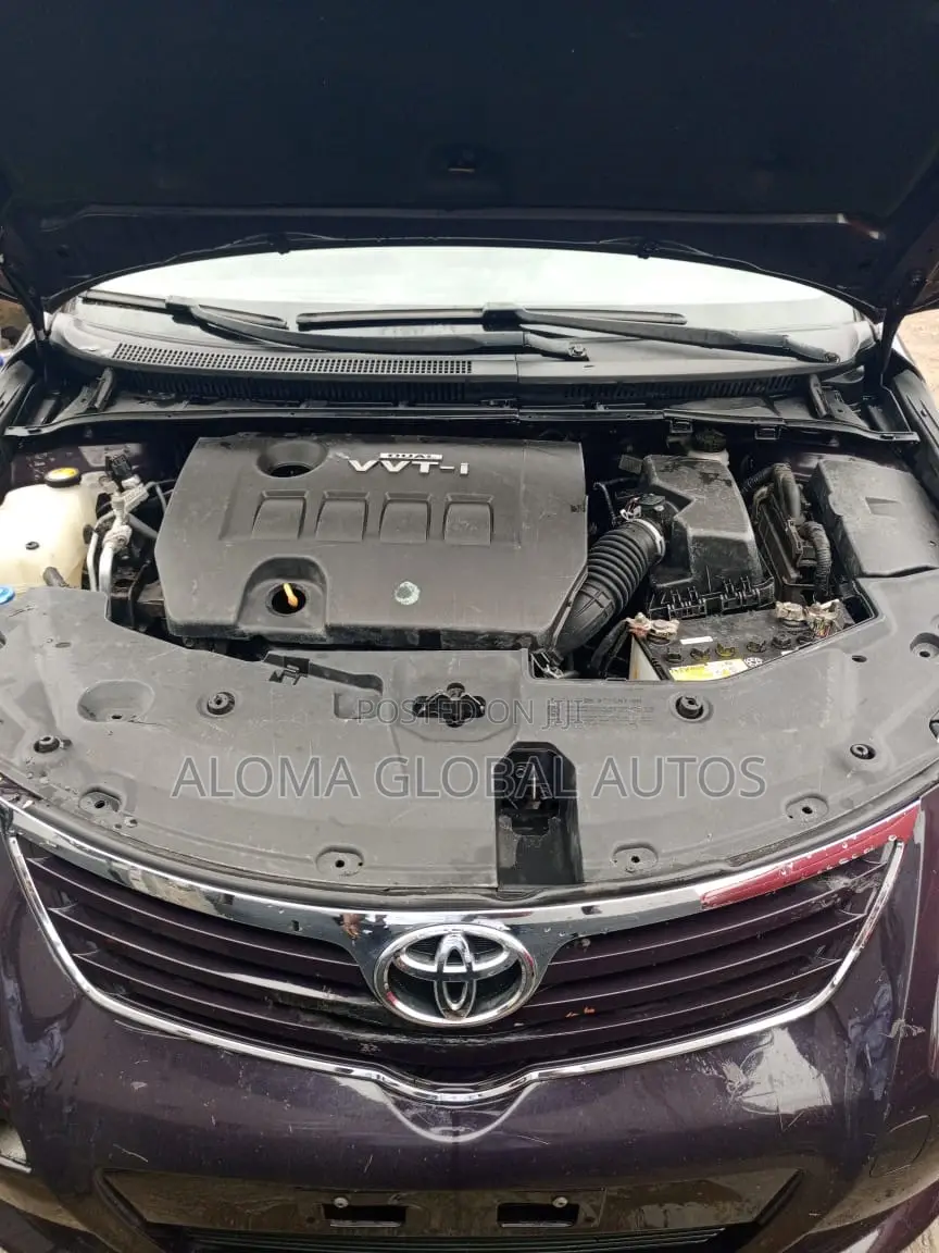 Toyota Avensis 2.0 Advanced Automatic 2012 Blue