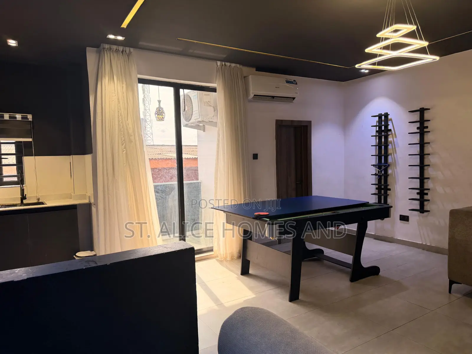 L&L Urban Suites Us12 2 Bedroom Apartment In Surulere, Lagos