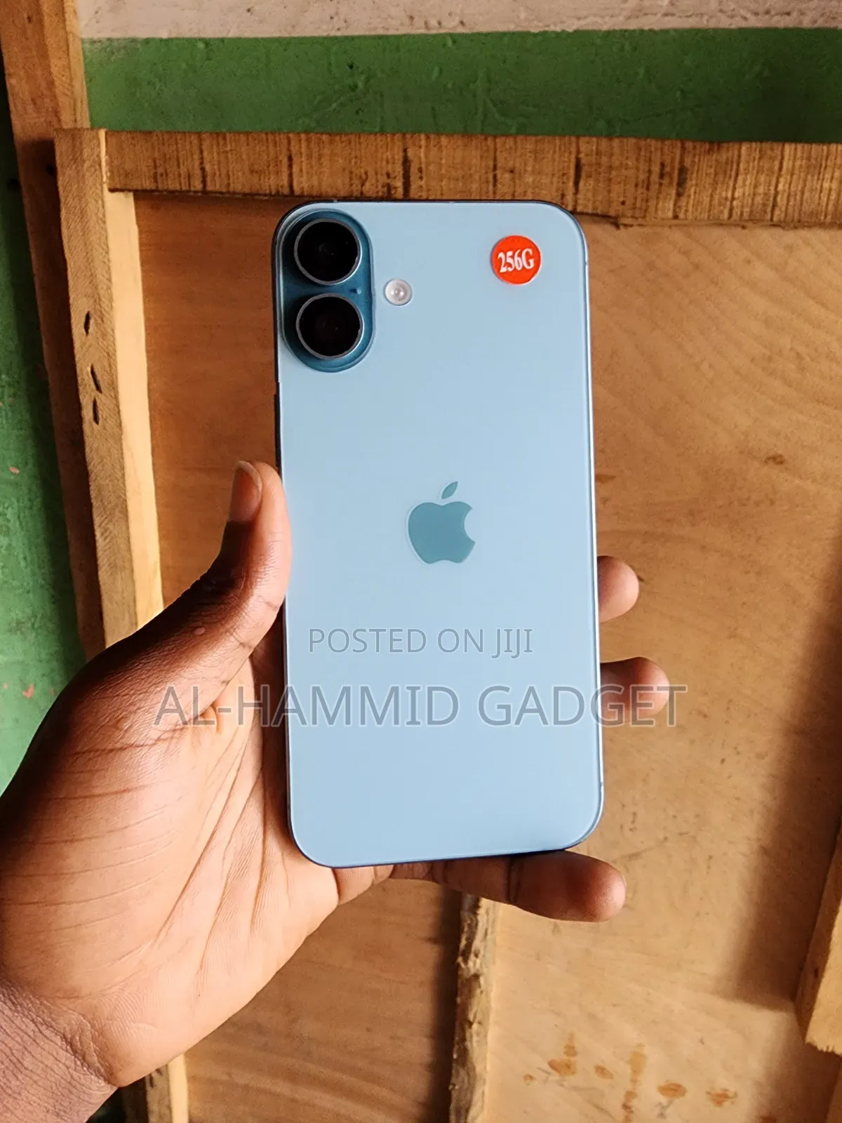 Apple iPhone 16 Plus 128 GB Gray