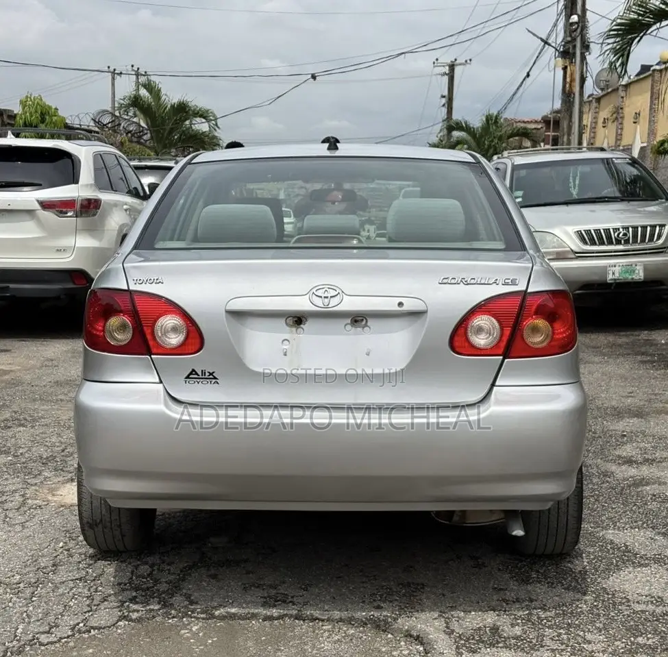Toyota Corolla LE 2007 Silver