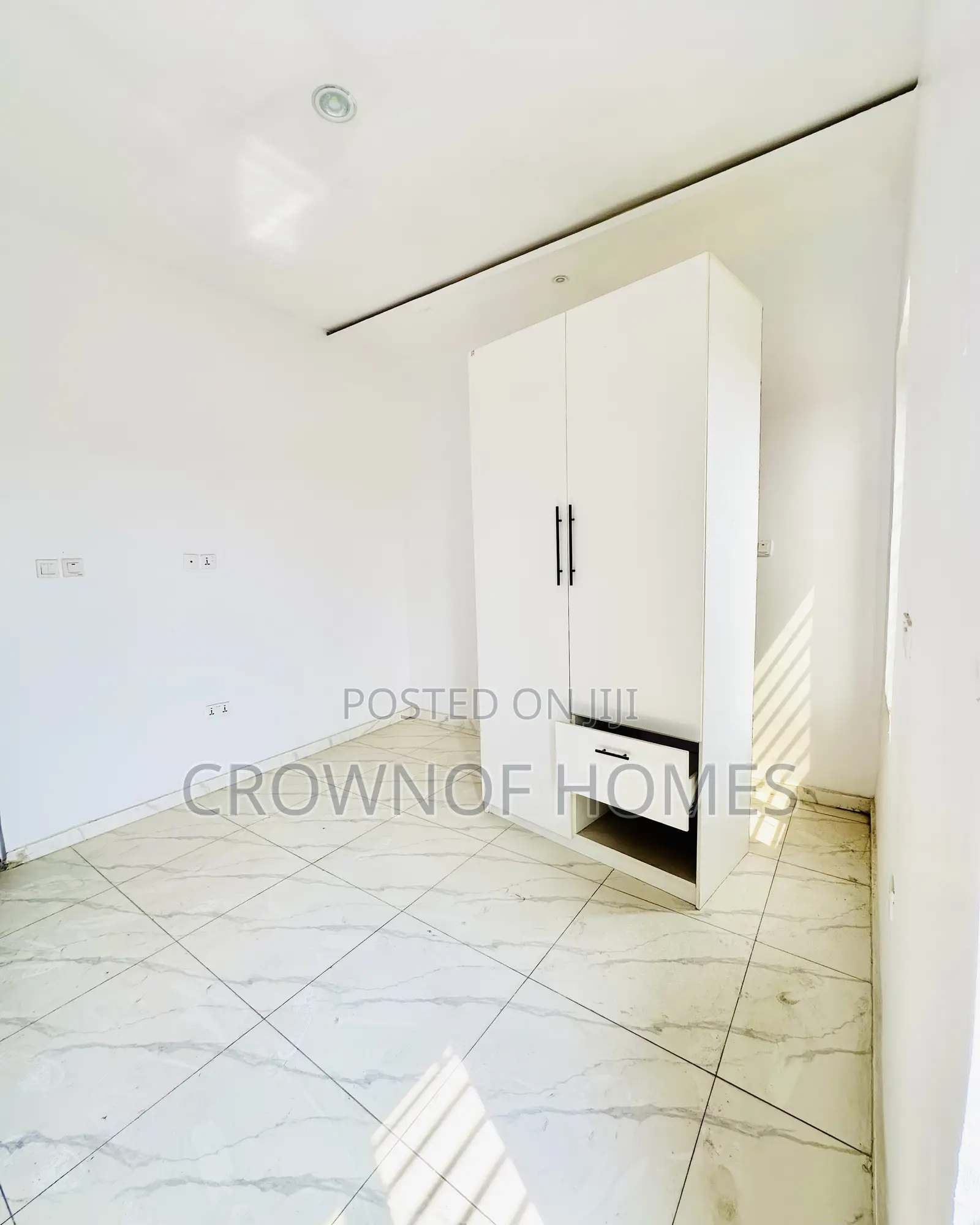 2bdrm Apartment in Ilaje / Lekki for sale