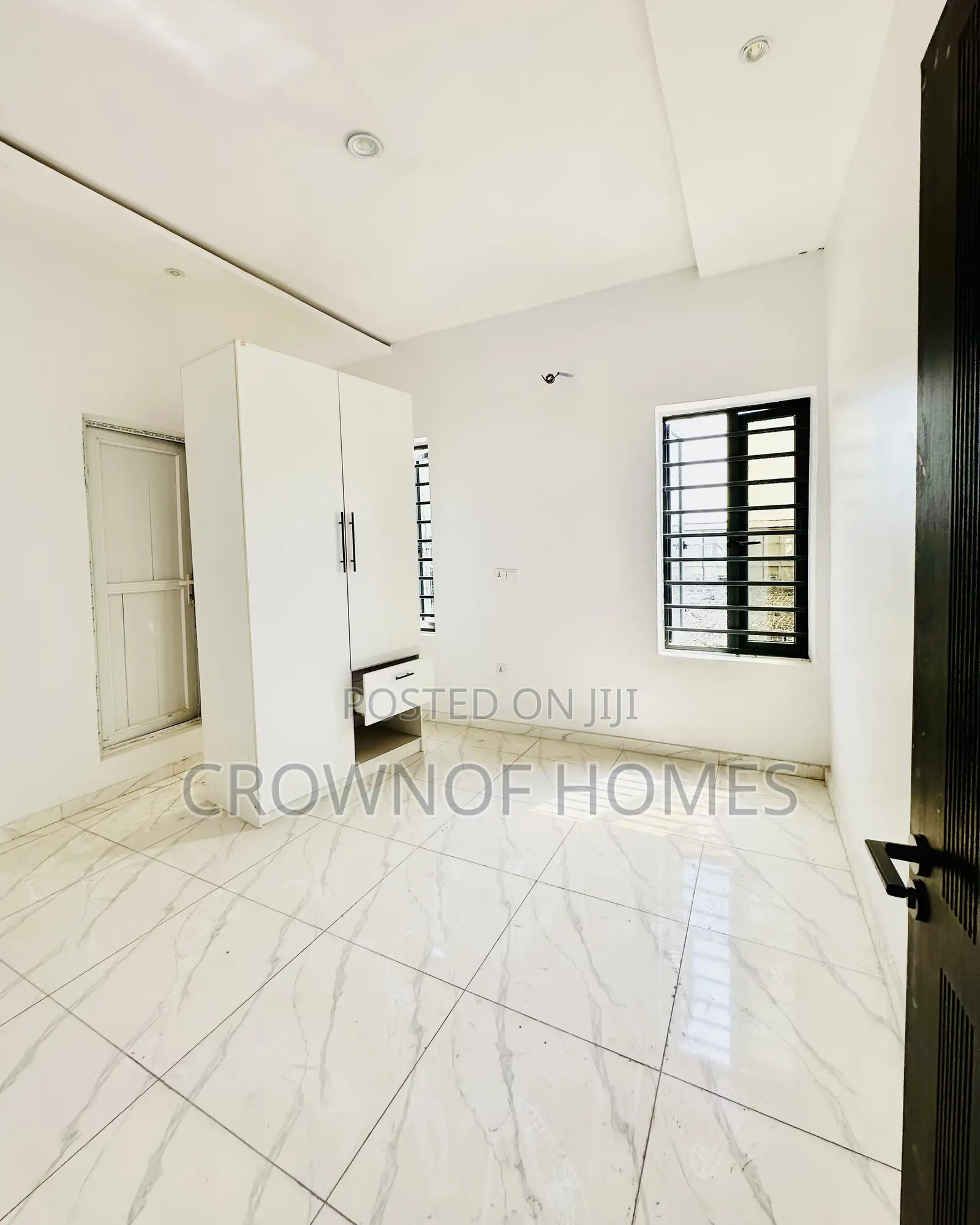 2bdrm Apartment in Ilaje / Lekki for sale