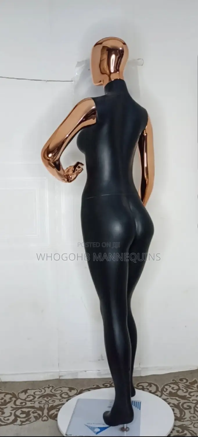 Full Fibreglass Female Mannequin Black Rosegold Sz 12 Hand on Waist