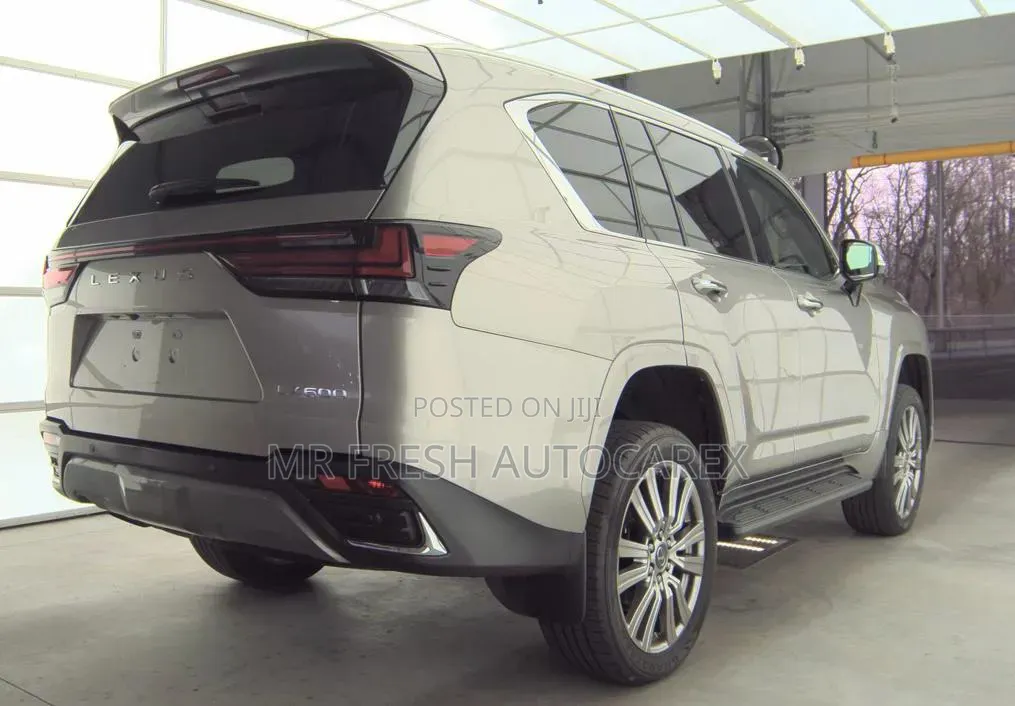 Lexus LX 2023 Gray